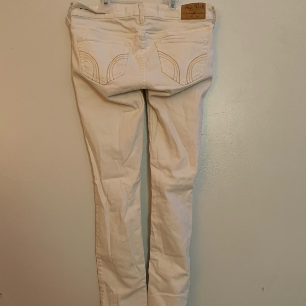 Low rise white hollister jeans